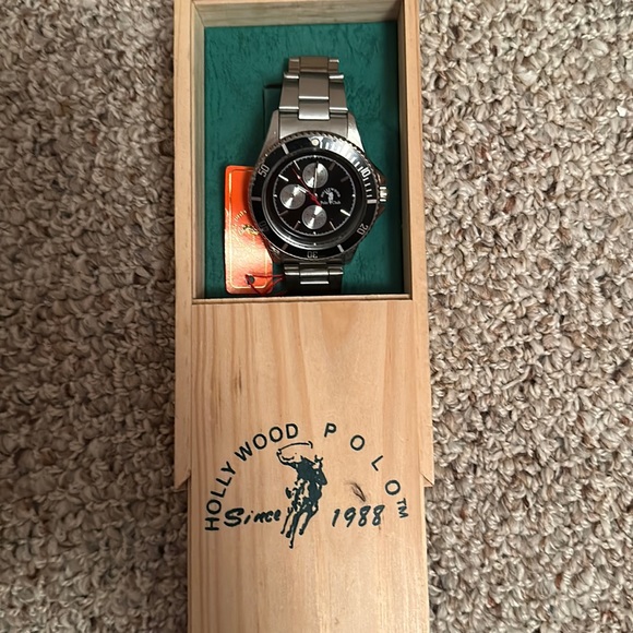 Hollywood Polo watch since 1988 Brand new - Picture 1 of 4